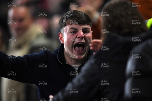 191225 - Swansea City v Wrexham - Sky Bet Championship - Wrexham fans celebrate after their side take the lead