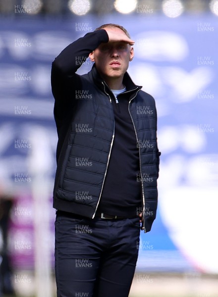 170421 - Swansea City - Wycombe Wanderers - SkyBet Championship - Swansea City Manager Steve Cooper