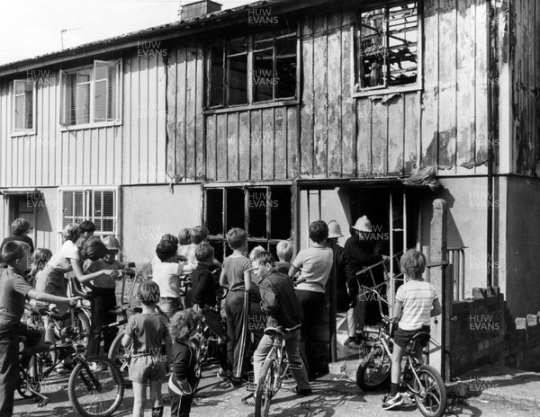 080884 - Picture shows the scene of a house fire in Swansea where three children of a striking miner died