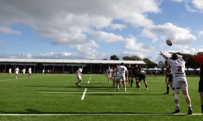 101026 Swansea RFC v Ebbw Vale, Super Rugbi Cymru - Swansea and Ebbw Vale contest a line out