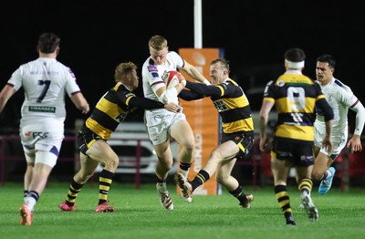 021025 - Swansea RFC v Newport RFC, Super Rygbi Cymru - Lewis Edwards of Swansea  breaks away