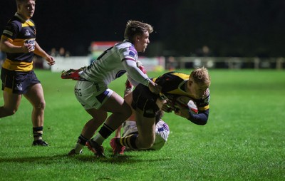 021025 - Swansea RFC v Newport RFC, Super Rygbi Cymru - Dai Richards of Newport crashes over to score try