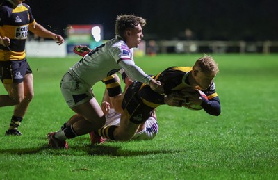 021025 - Swansea RFC v Newport RFC, Super Rygbi Cymru - Dai Richards of Newport crashes over to score try