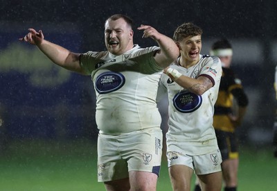 021025 - Swansea RFC v Newport RFC, Super Rygbi Cymru - Tom Crockett of Swansea celebrates on the final whistle