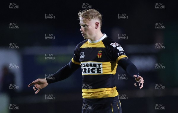 021025 - Swansea RFC v Newport RFC, Super Rygbi Cymru - Dai Richards of Newport