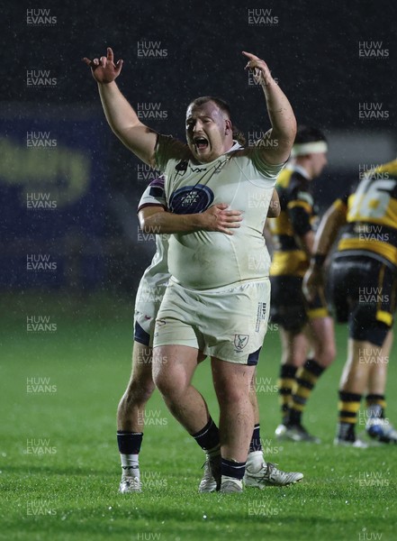 021025 - Swansea RFC v Newport RFC, Super Rygbi Cymru - Tom Crockett of Swansea celebrates on the final whistle