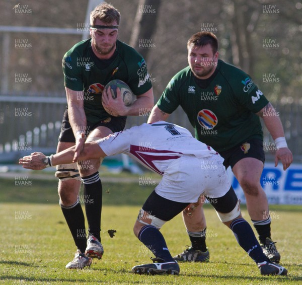 07 03 15 - Swansea RFC v RGC1404 - SWALEC Championship - RGC's Shaun O'Rourke is tackled by Swansea's Mike Sulley