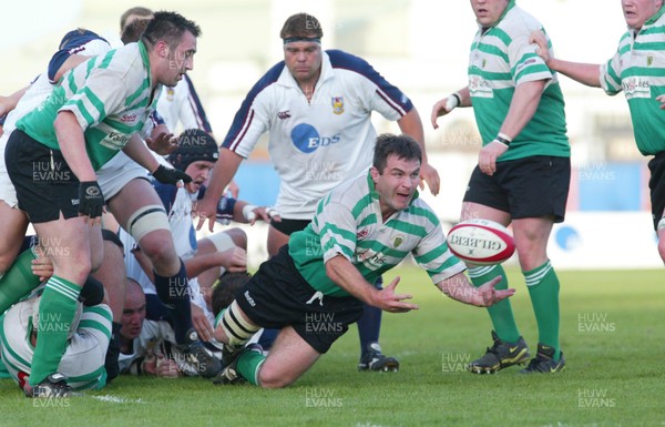 060503 - Swansea v Caerphilly - Welsh Premiership - Caerphilly's Christian Francis feeds the ball out