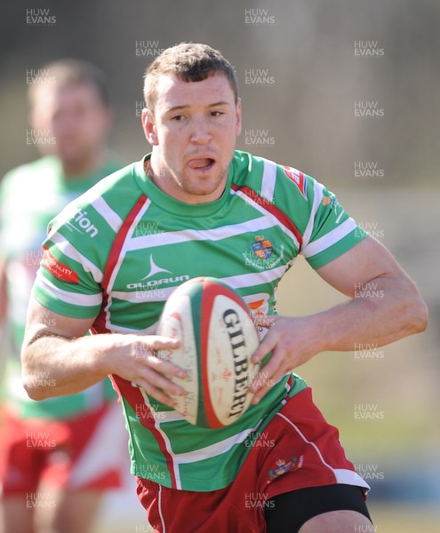 060413 - Swansea v Llandovery - Principality Premiership -Adam Warren of Llandovery runs in to score try 