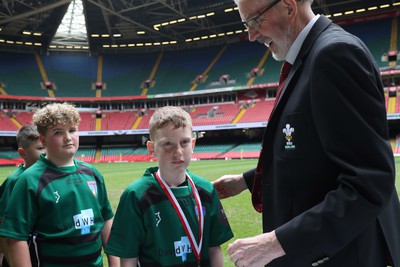 210324 - Swansea Valley v Mynydd Mawr - Welsh Schools Junior Group U11 DC Thomas Bowl Final - Players receive medals   