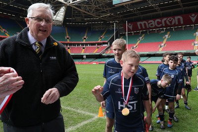 210324 - Swansea Valley v Mynydd Mawr - Welsh Schools Junior Group U11 DC Thomas Bowl Final - Players receive medals   