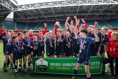 210324 - Swansea Valley v Mynydd Mawr - Welsh Schools Junior Group U11 DC Thomas Bowl Final - Mynydd Mawr celebrate winning the Bowl