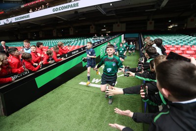 210324 - Swansea Valley v Mynydd Mawr - Welsh Schools Junior Group U11 DC Thomas Bowl Final - The players run out