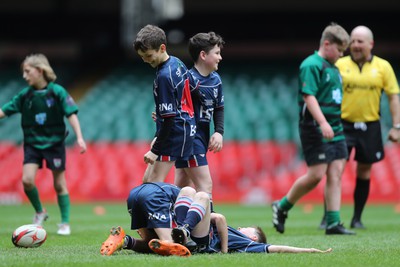 210324 - Swansea Valley v Mynydd Mawr - Welsh Schools Junior Group U11 DC Thomas Bowl Final - Mynydd Mawr celebrate at the final whistle