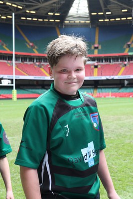 210324 - Swansea Valley v Mynydd Mawr - Welsh Schools Junior Group U11 DC Thomas Bowl Final - Players receive medals   