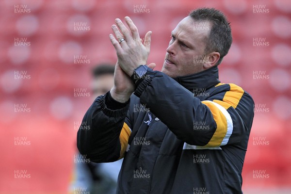 081218 - Swindon Town v Newport County, Sky Bet League 2 - Newport County Manager Michael Flynn applauds the travelling support before the match