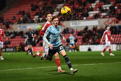 110226 - Swindon Town v Newport County - Sky Bet League 2 - Michael Spellman of Newport County sees the ball out of play