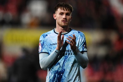 110226 - Swindon Town v Newport County - Sky Bet League 2 - Ben Lloyd of Newport County at full time