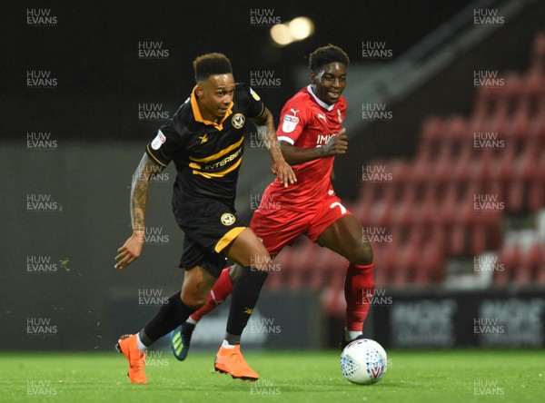 110918 - Swindon Town v Newport County - Checkatrade Trophy - Keanu Marsh-Brown of Newport County gets into space