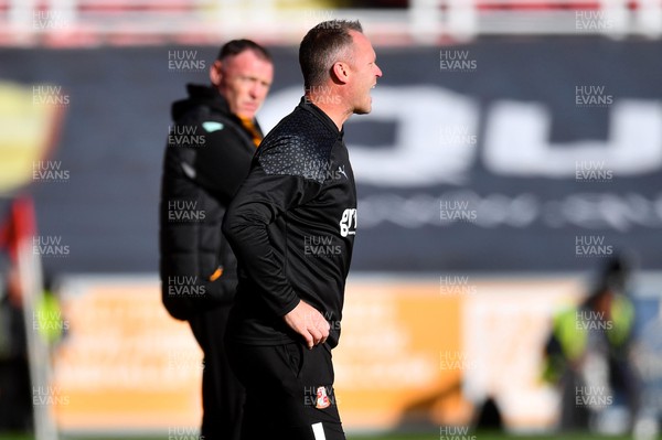 141023 - Swindon Town v Newport County - EFL SkyBet League 2 - Newport County manager Graham Coughlan and Swindon Town Manager Michael Flynn