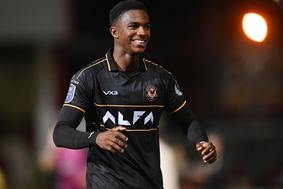 220926 - Swindon Town v Newport County - EFL Trophy -  Tanatswa Nyakuhwa of Newport County celebrates scoring a goal