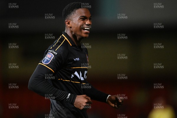 220926 - Swindon Town v Newport County - EFL Trophy -  Tanatswa Nyakuhwa of Newport County celebrates scoring a goal