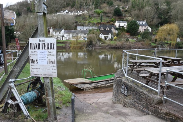 040216 - The Hand Ferry at  Symonds Yat East in Herefordshire on the River Wye