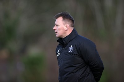 201225 - Taffs Well v Pentyrch - Admiral National League 2 East Central - Taffs Well Coach and former Wales international Matthew Rhys