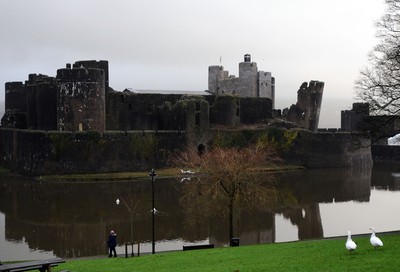 091209 - Doctor Who Filming - The Tardis sits on the tower at Caerphilly Castle, South Wales