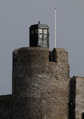 091209 - Doctor Who Filming - The Tardis sits on the tower at Caerphilly Castle, South Wales