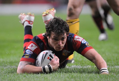 03.04.08 - Millennium Magic 2008 Rugby League Castleford Tigers v Wakefield Trinity Wildcats Wildcats' Scott Grix scores try 