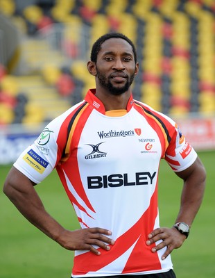 27.09.11.- Newport Gwent Dragons. New Dragons signing Tonderai Chavhanga.  