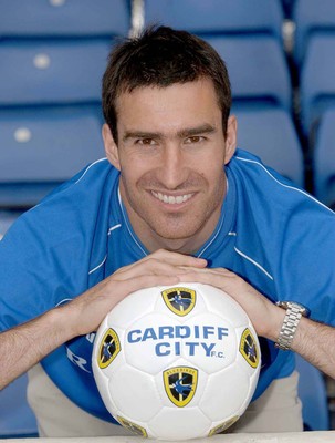 160703 - Cardiff City's new signing Tony Vidmar