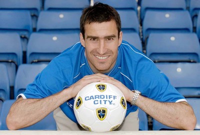 160703 - Cardiff City's new signing Tony Vidmar