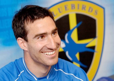 160703 - Cardiff City's new signing Tony Vidmar