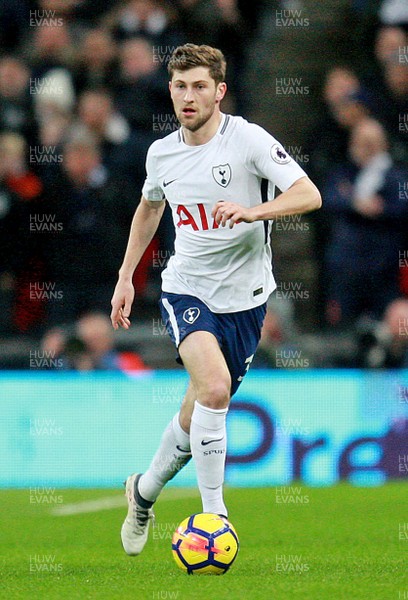 310118 - Tottenham Hotspur v Manchester United - Premier League -  Ben Davies of Spurs