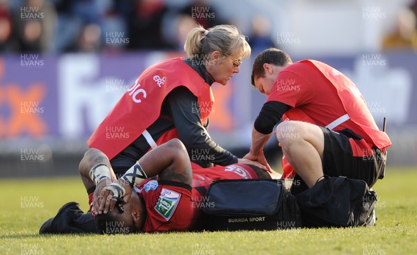 120113 - Toulon v Cardiff Blues - Heineken Cup -Mathieu Bastareaud of Toulon is treated for injury