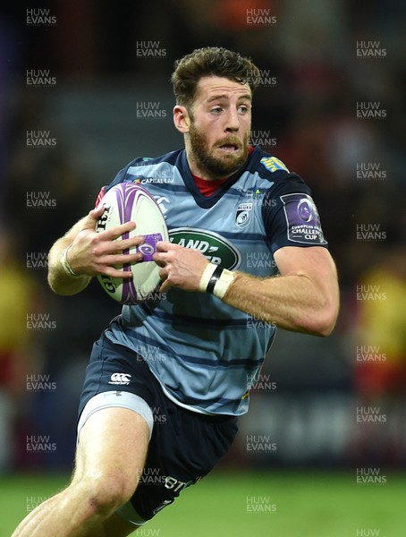 201017 - Toulouse v Cardiff Blues - European Rugby Challenge Cup - Alex Cuthbert of Cardiff Blues