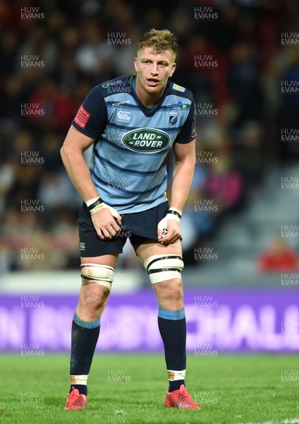 201017 - Toulouse v Cardiff Blues - European Rugby Challenge Cup - Macauley Cook of Cardiff Blues