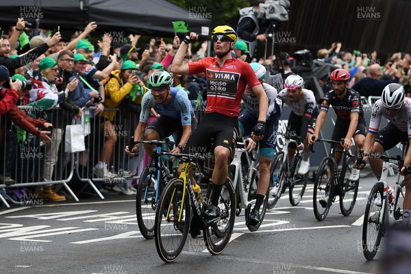 070925 - Picture shows Olav Kooij as he crosses the finish line to win the final stage of the Tour of Britain from Newport to Cardiff