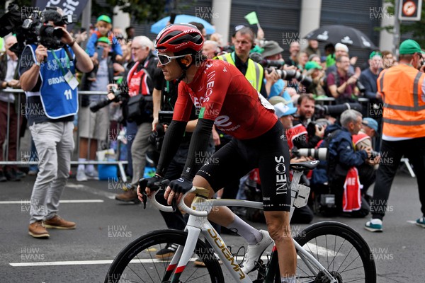 070925 - Picture shows an emotional Geraint Thomas as he crosses the finish line in Cardiff in his last ever race in Wales in the final stage of the Tour of Britain from Newport to Cardiff to end his career