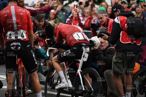 070925 - Picture shows an emotional Geraint Thomas as he crosses the finish line in Cardiff in his last ever race in Wales in the final stage of the Tour of Britain from Newport to Cardiff to end his career