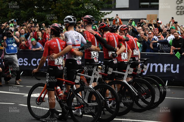070925 - Picture shows an emotional Geraint Thomas as he crosses the finish line in Cardiff in his last ever race in Wales in the final stage of the Tour of Britain from Newport to Cardiff to end his career