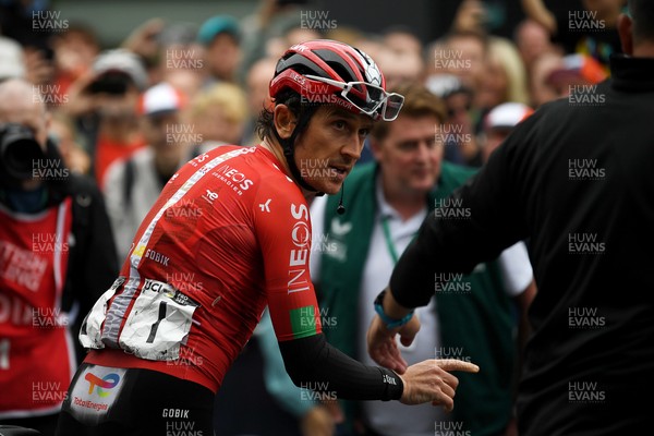 070925 - Picture shows an emotional Geraint Thomas as he crosses the finish line in Cardiff in his last ever race in Wales in the final stage of the Tour of Britain from Newport to Cardiff to end his career