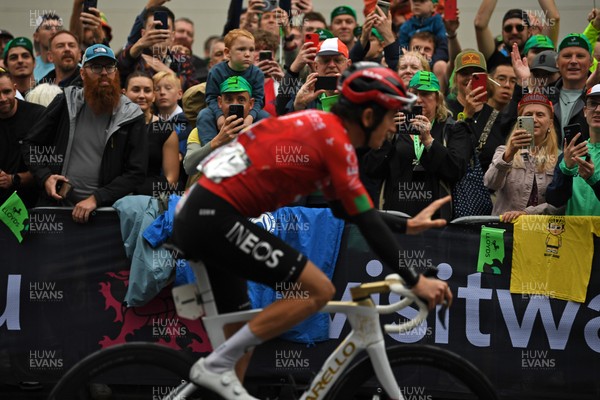 070925 - Picture shows an emotional Geraint Thomas as he crosses the finish line in Cardiff in his last ever race in Wales in the final stage of the Tour of Britain from Newport to Cardiff to end his career