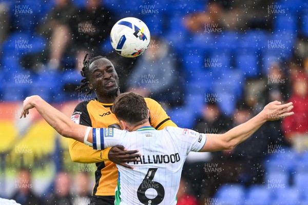 130925 - Tranmere Rovers v Newport County - Sky Bet League 2 - Cameron Antwi of Newport County and Richard Smallwood of Tranmere Rovers battle for the ball