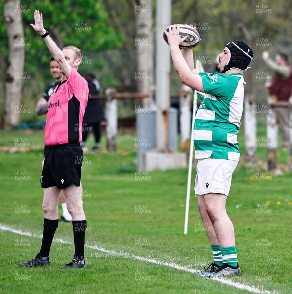 260425 - Tredegar Ironsides v Magor - Admiral National League 5 East -