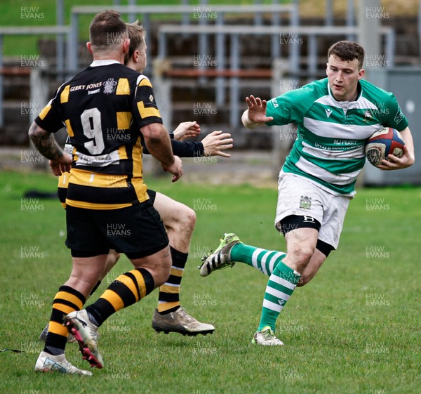 260425 - Tredegar Ironsides v Magor - Admiral National League 5 East -
