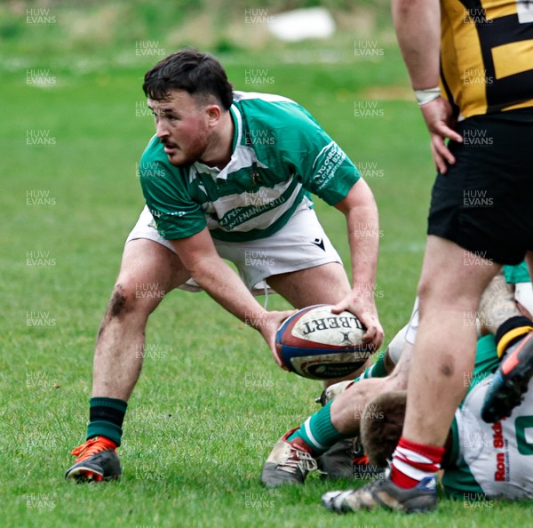 260425 - Tredegar Ironsides v Magor - Admiral National League 5 East -