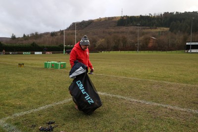 170126 - Treorchy v Aberdare - Admiral National Championship - East - Volunteer
